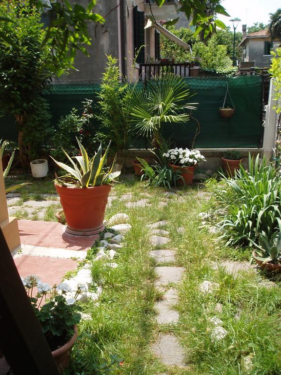Perla B&B Венеция Лидо Екстериор снимка